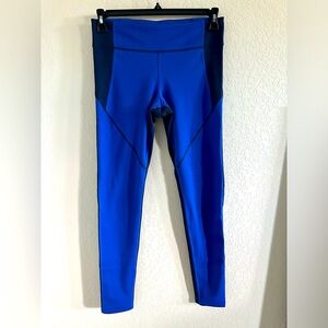 Under armor two toned heat gear leggings